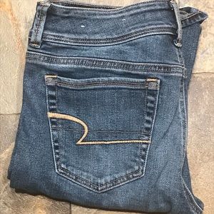 American Eagle Kickboot Jeans Size 8